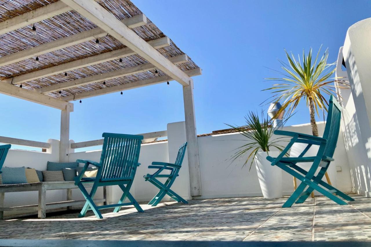 El Bagul, Terrace Boutique Apartament Ля Эскала Экстерьер фото